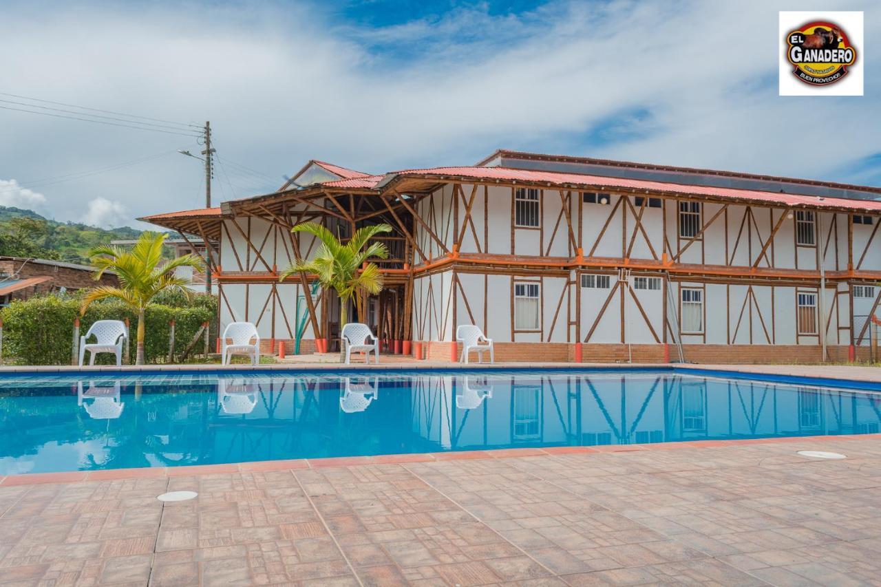 Hotel El Ganadero Эль-Тоталь Экстерьер фото